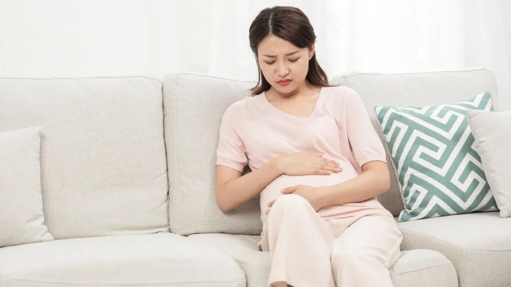 Căng Tức Bụng Khi Mang Thai 3 Tháng Đầu: Nguyên Nhân và Cách Giảm Khó Chịu