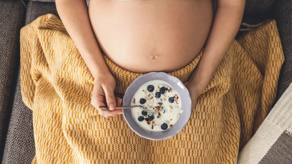 Những Điều Kiêng Kỵ Trong Dân Gian Khi Mang Thai: Sự Thật Hay Chỉ Là Quan Niệm Cũ?