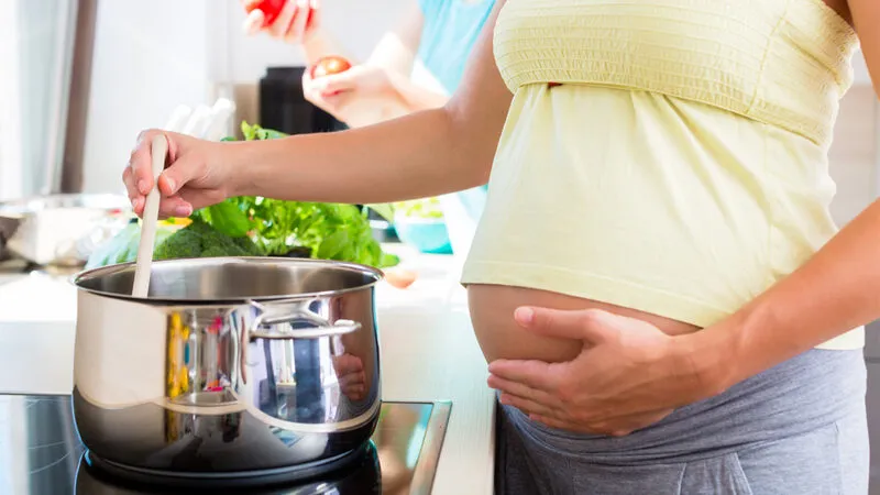 Những Điều Kiêng Kỵ Trong Dân Gian Khi Mang Thai: Sự Thật Hay Chỉ Là Quan Niệm Cũ?